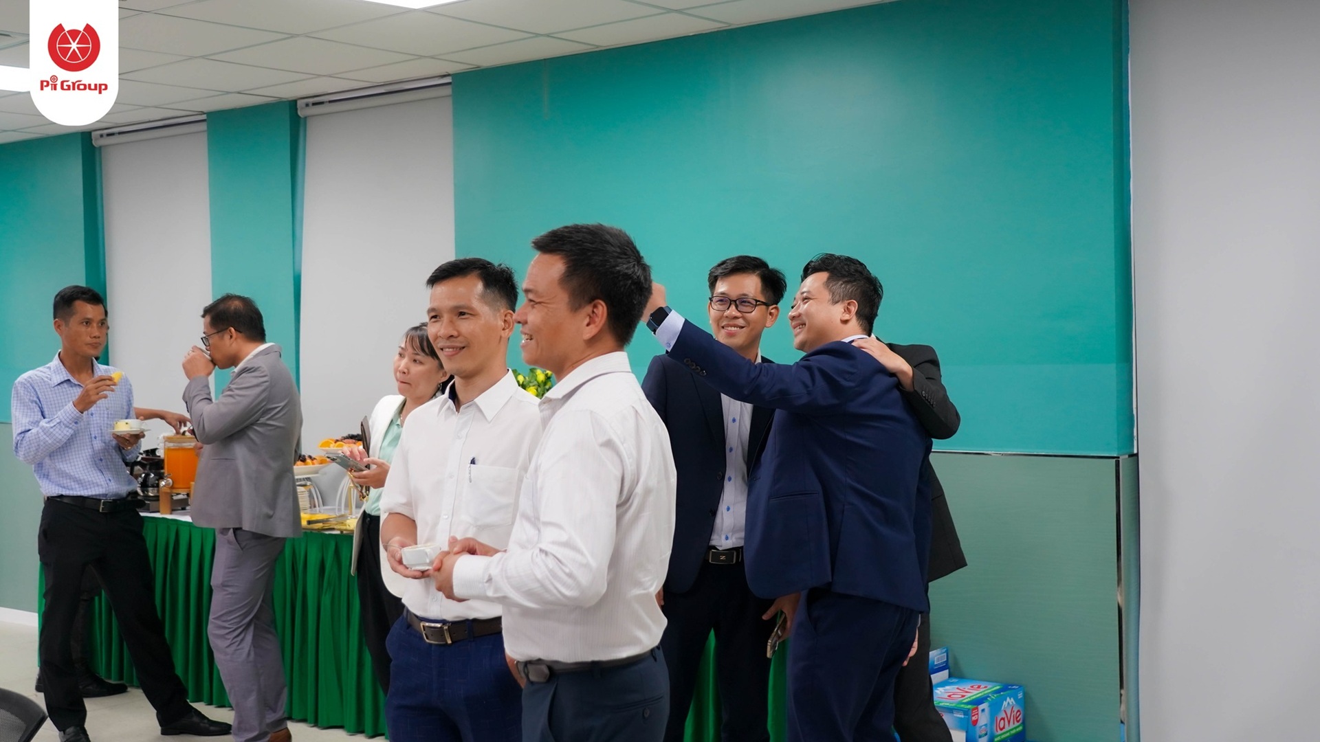 Quý đối tham thma gia sự kiện PI GROUP công bố chiến lược phát triển 2025 (3) Quý đối tham thma gia sự kiện PI GROUP công bố chiến lược phát triển 2025 (3)