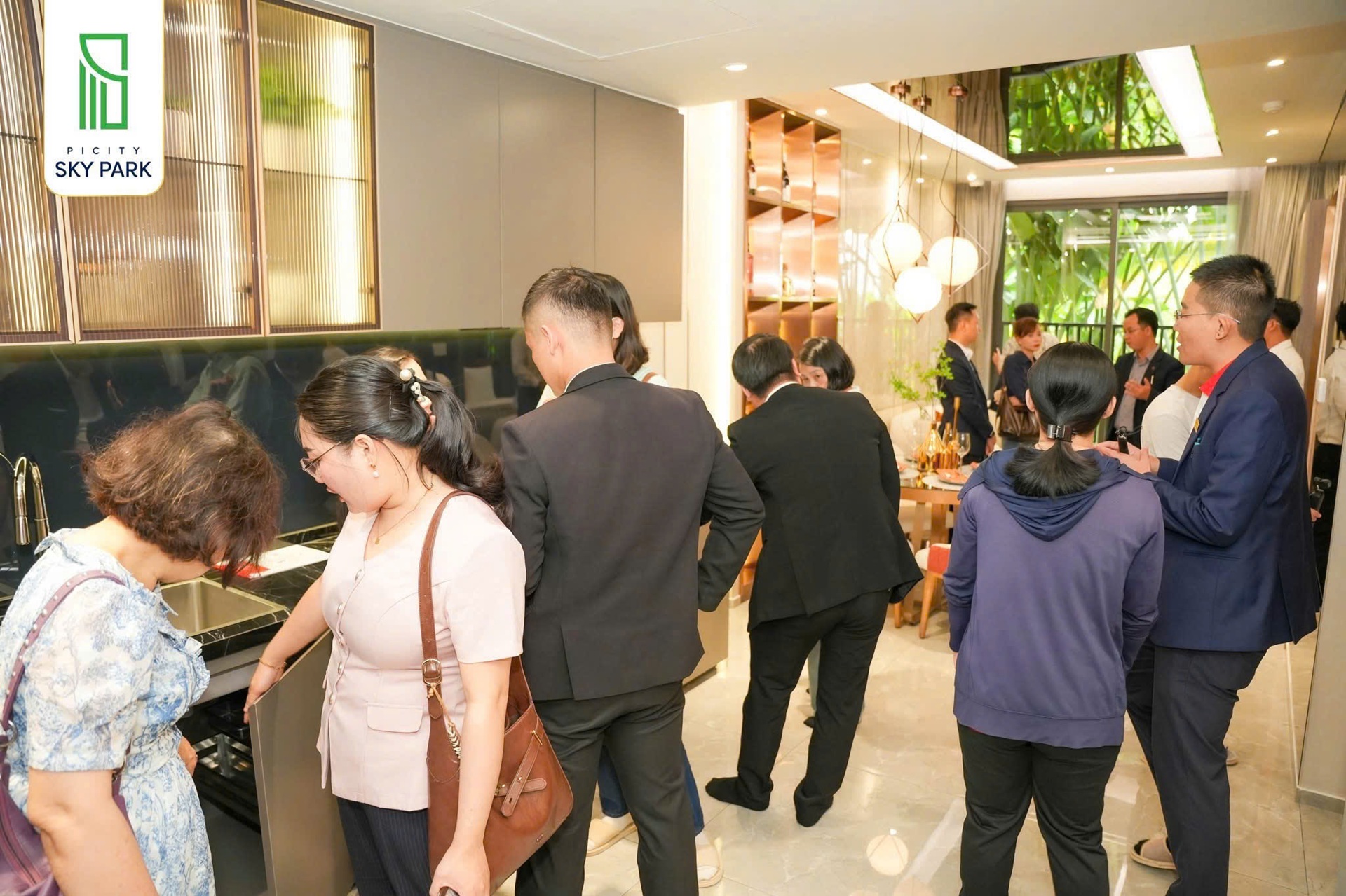 Khách hàng tham dự sự kiện Cafe sáng Picity 06072025 (4) Khách hàng tham dự sự kiện Cafe sáng Picity 06072025 (4)