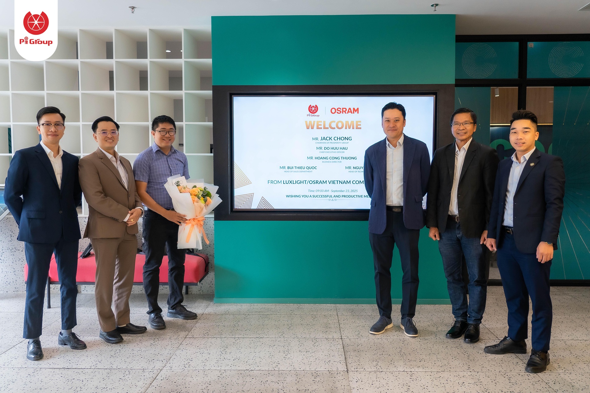 Pi Group và Prosperity Group thảo luận giải pháp chiếu sáng thông minh Pi Group và Prosperity Group thảo luận giải pháp chiếu sáng thông minh