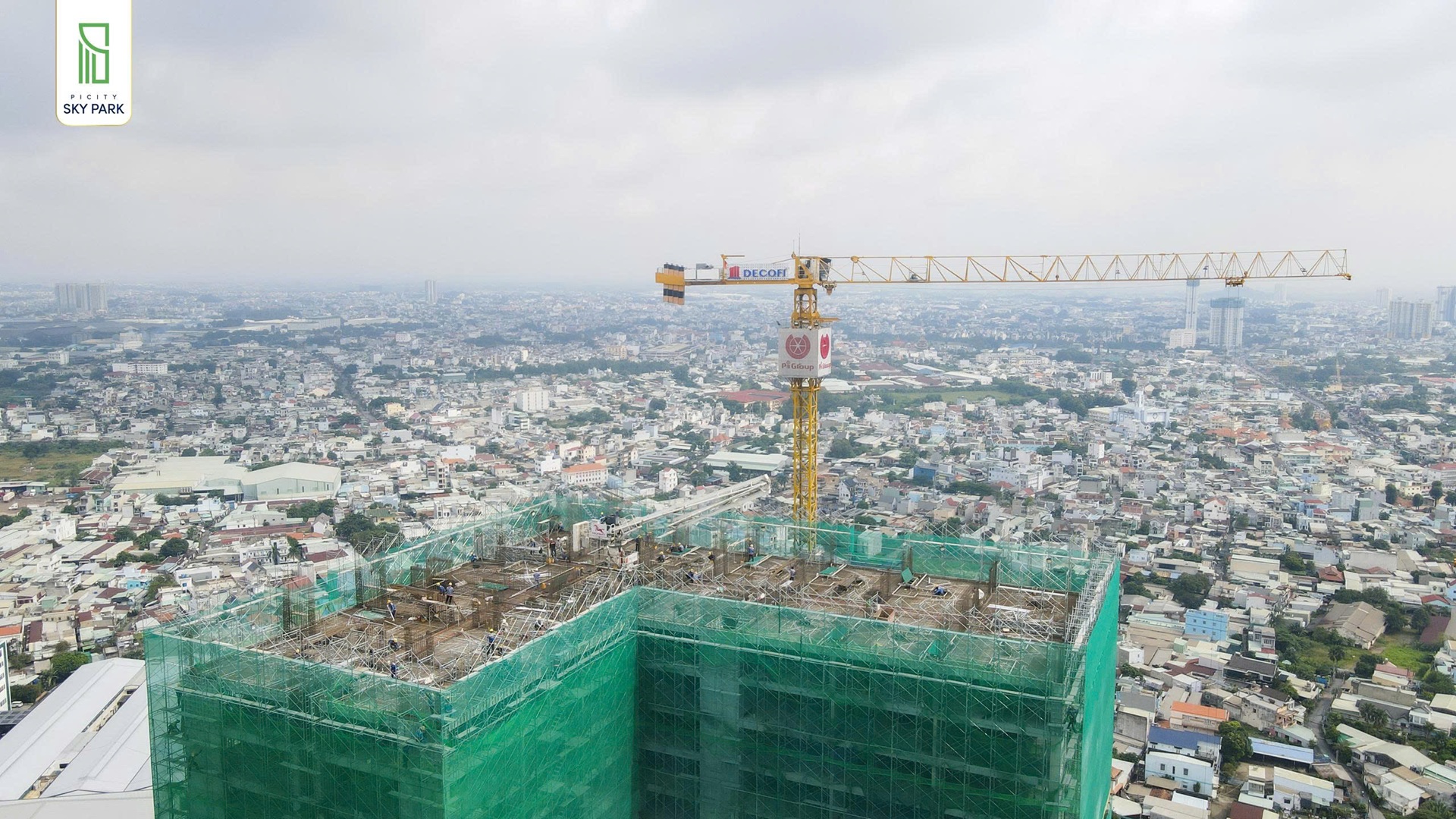 Cập nhật tiến độ xây dựng Picity Sky Park tháng 112025 (4) Cập nhật tiến độ xây dựng Picity Sky Park tháng 112025 (4)