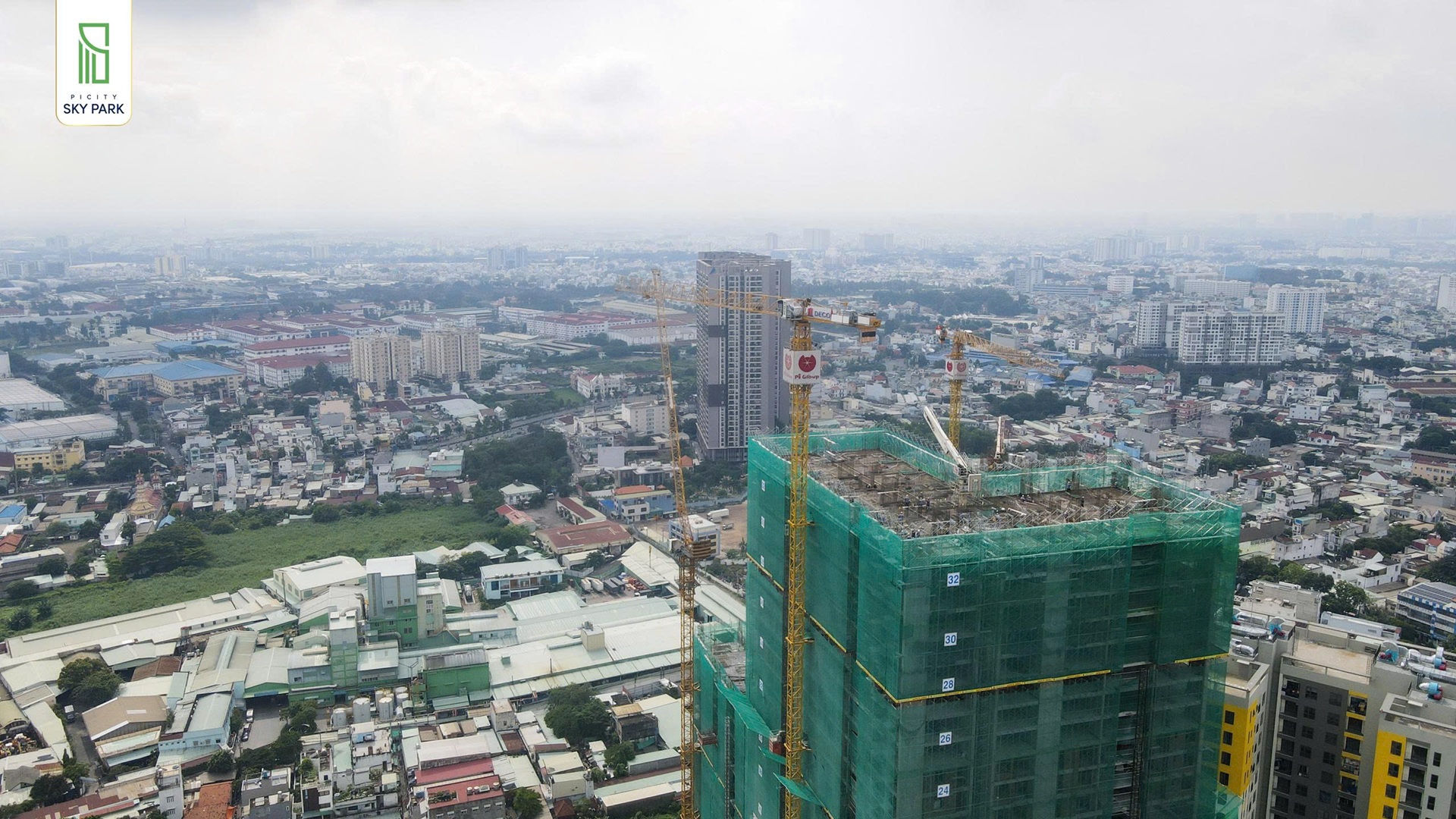 Cập nhật tiến độ xây dựng Picity Sky Park tháng 112025 (6) Cập nhật tiến độ xây dựng Picity Sky Park tháng 112025 (6)