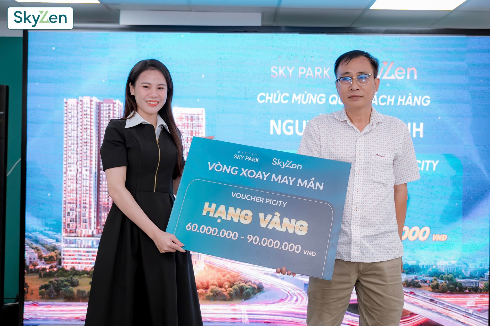 Khách hàng nhận ngay ưu đãi tại Cafe sáng Picity Sky Park 02112025 (6) Khách hàng nhận ngay ưu đãi tại Cafe sáng Picity Sky Park 02112025 (6)